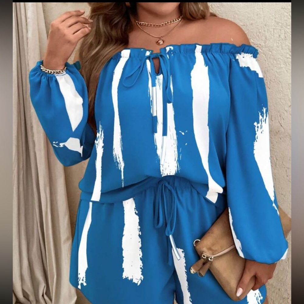 Plus Brush Print Off Shoulder Lantern Sleeve Top & Shorts